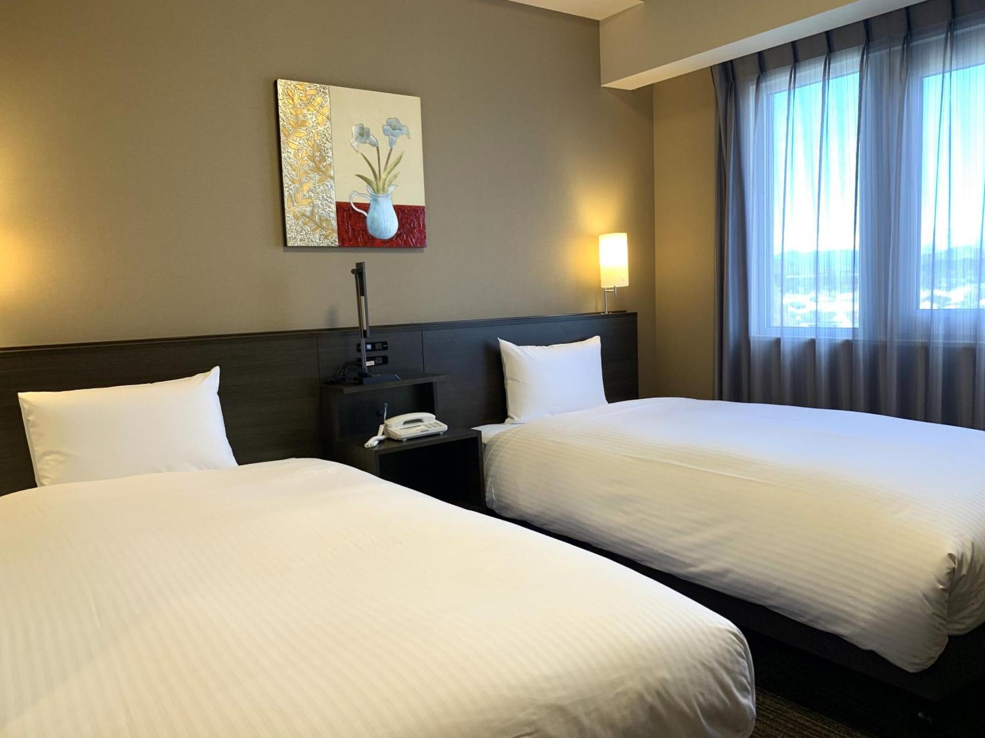 Hotel Route-Inn Isesaki Inter Ngoại thất bức ảnh