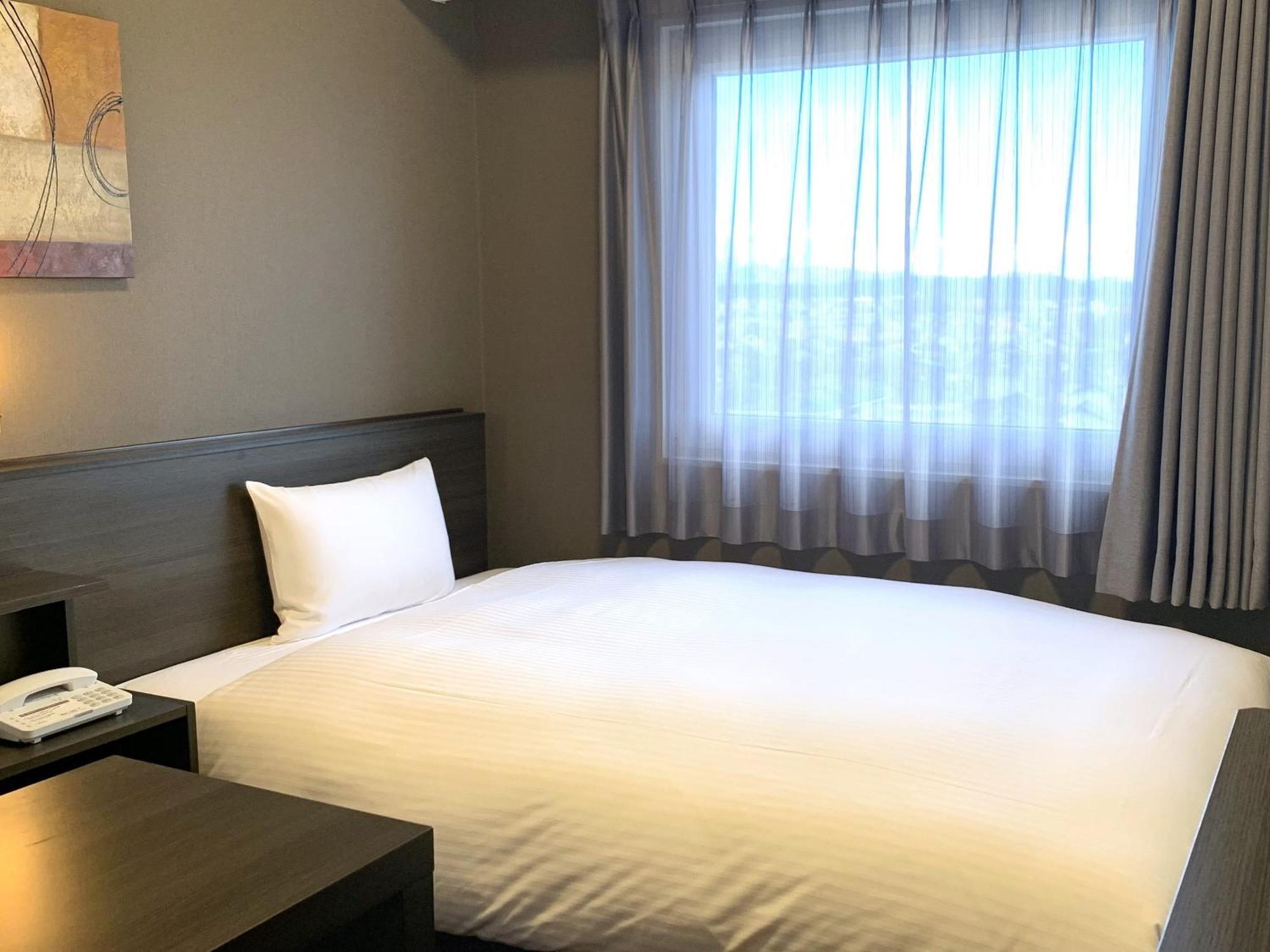 Hotel Route-Inn Isesaki Inter Ngoại thất bức ảnh